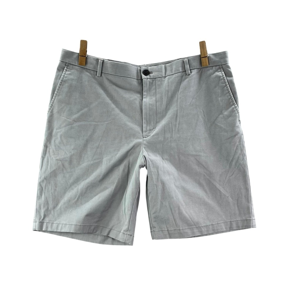Izod Chino‎ Shorts Womens 38 Gray Cotton Stretch Mid Rise Flat Front 8.5 Inseam